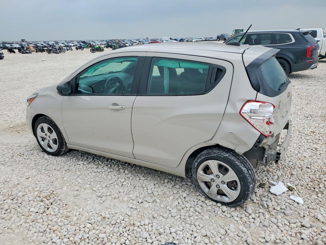 2020 CHEVROLET SPARK LS photo 3