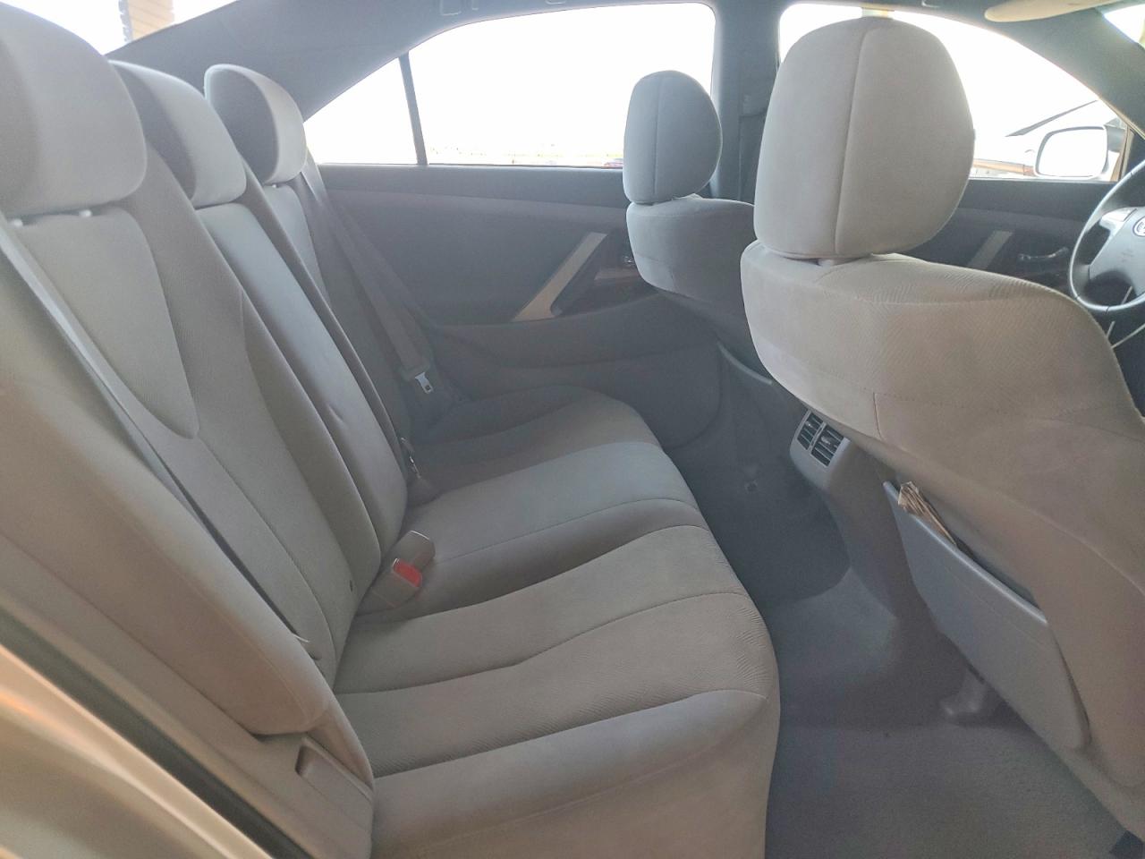2009 TOYOTA CAMRY XLE photo 10