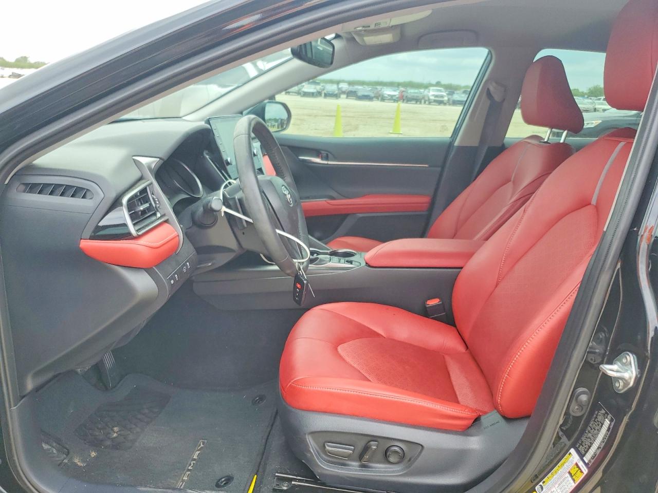 2024 TOYOTA CAMRY XSE photo 19