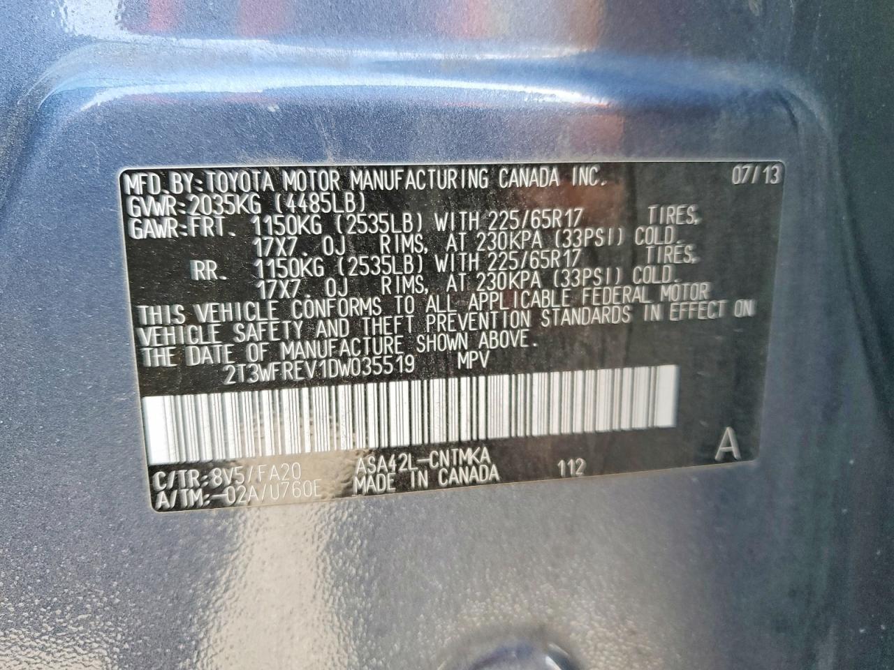 2013 TOYOTA RAV4 XLE photo 37