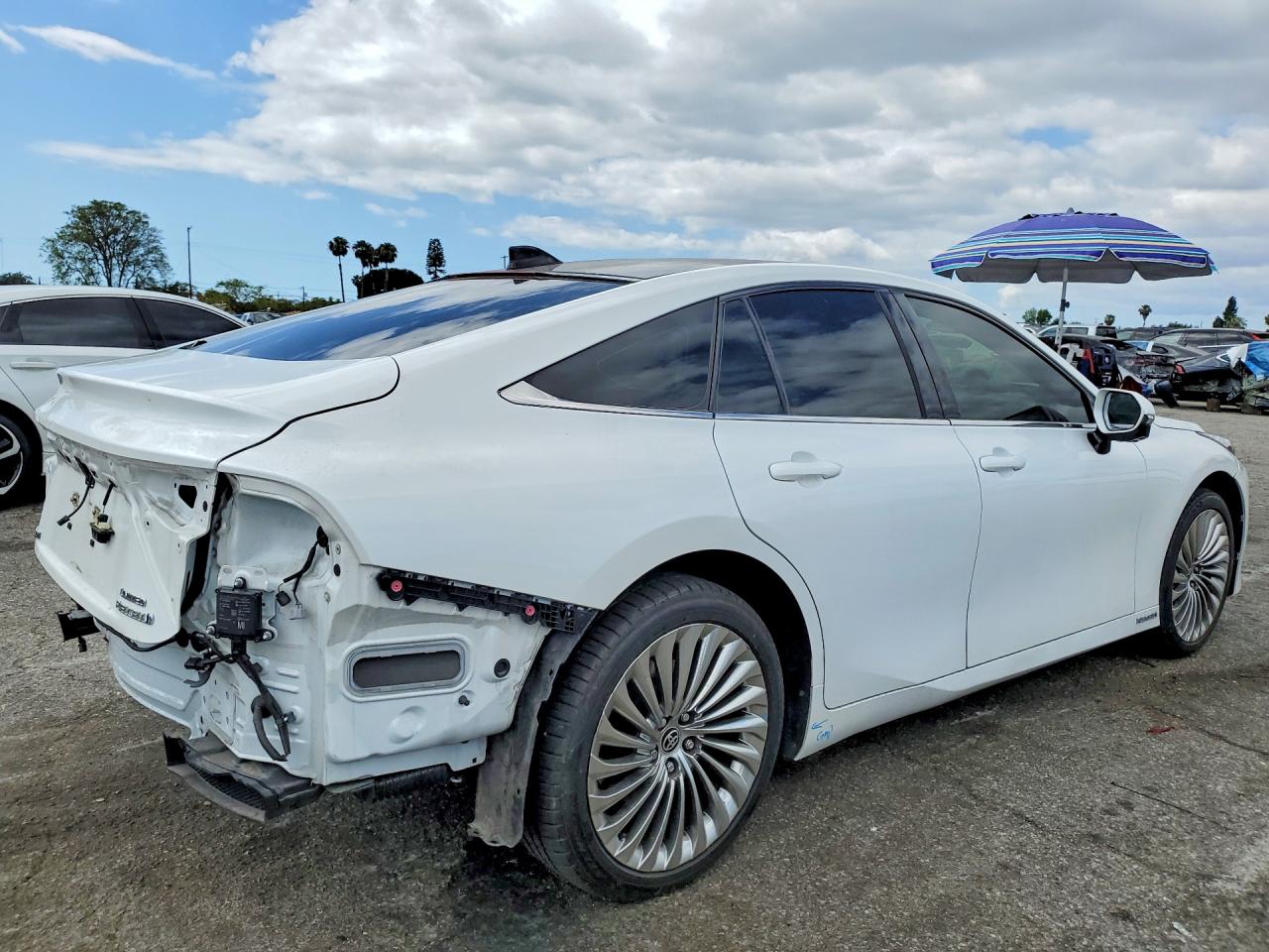 2021 TOYOTA MIRAI LIMITED photo 3