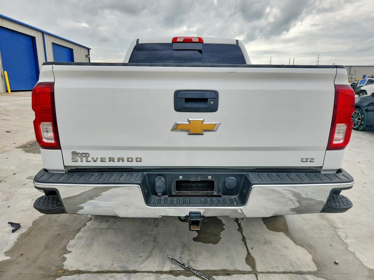 2018 CHEVROLET SILVERADO C1500 LTZ photo 11