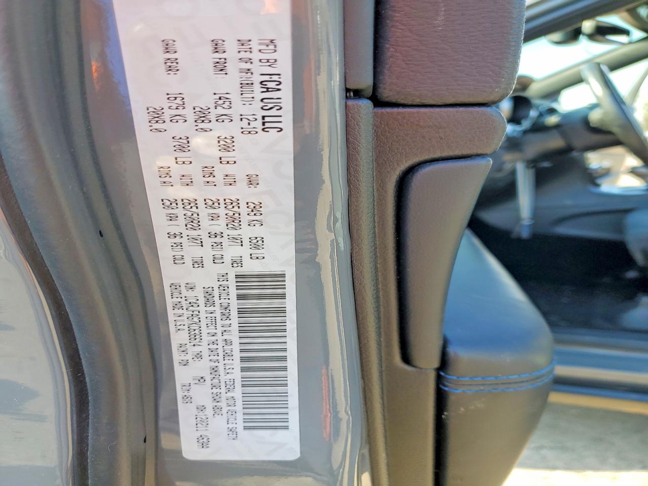 2019 JEEP GRAND CHEROKEE LAREDO photo 37