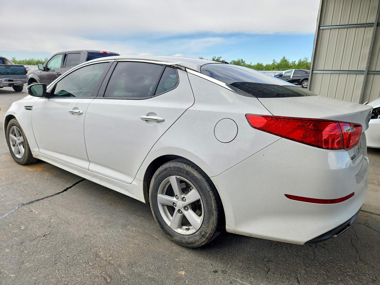 2015 KIA OPTIMA LX photo 3