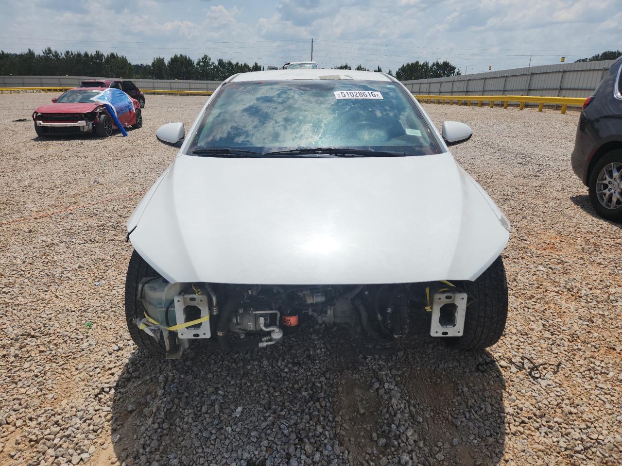 2017 HYUNDAI ELANTRA SE photo 9