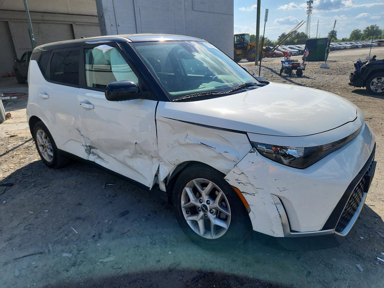 2024 KIA SOUL S photo 4