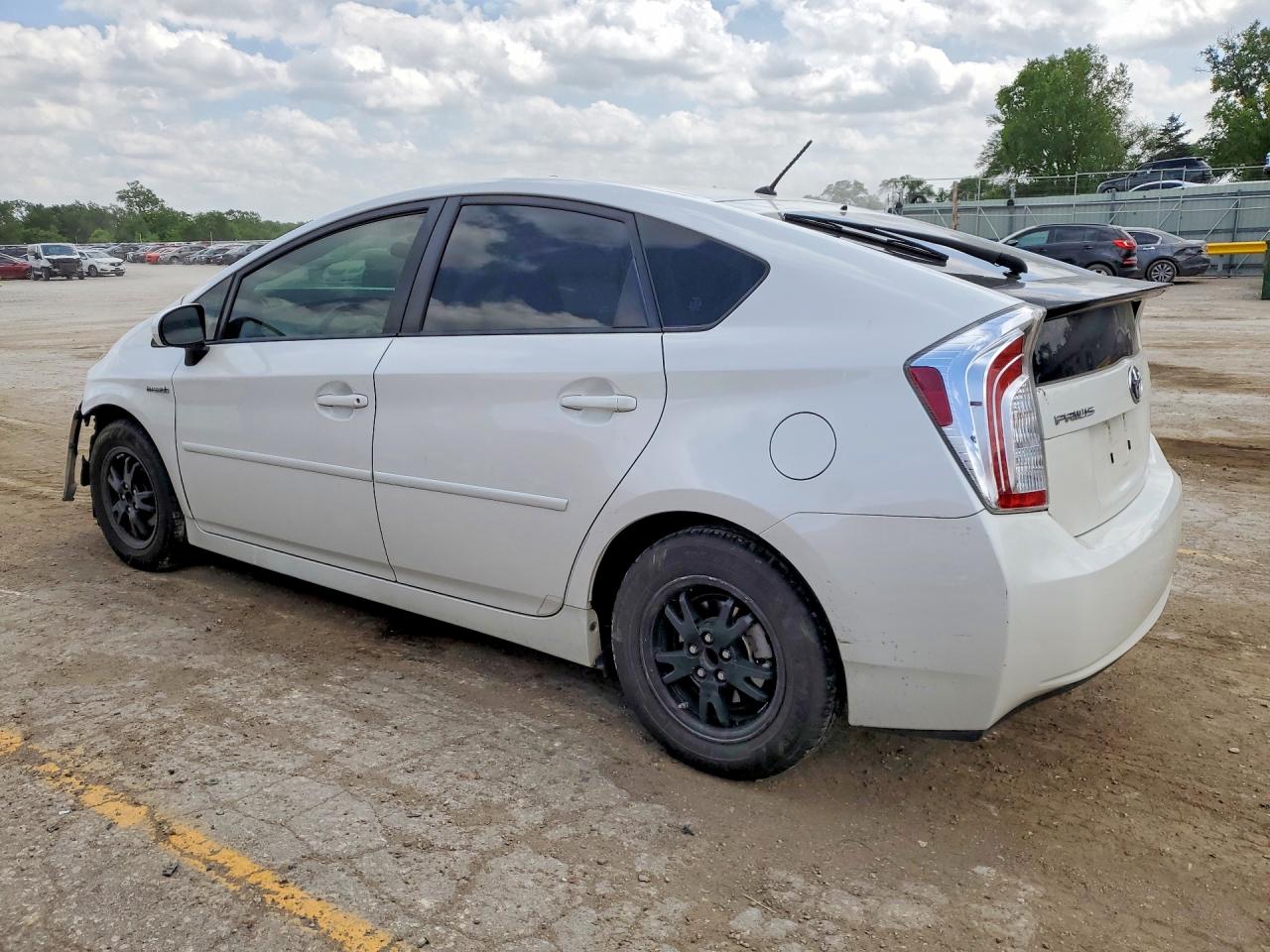 2012 TOYOTA PRIUS BASE photo 2