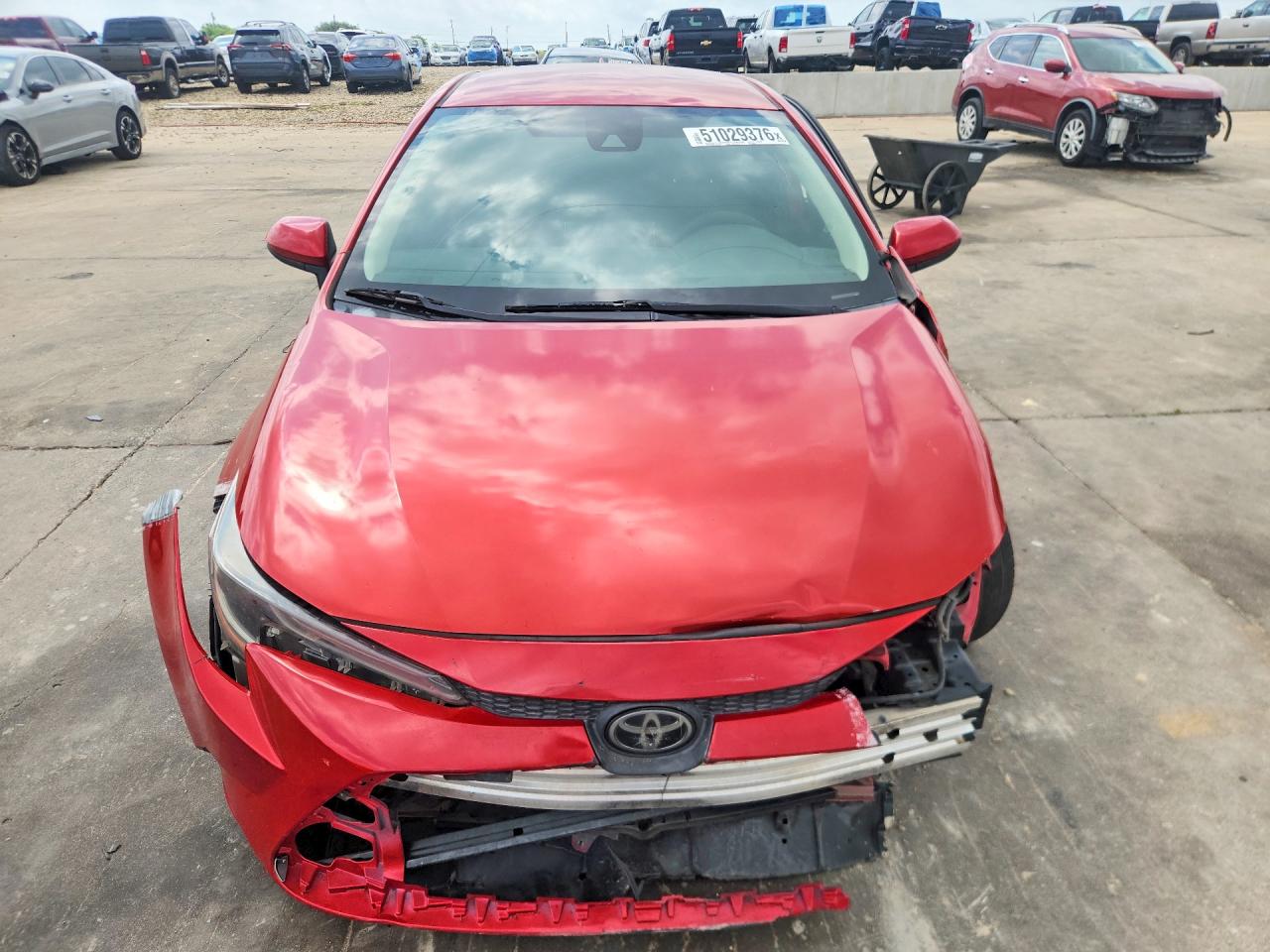 2020 TOYOTA COROLLA LE photo 9