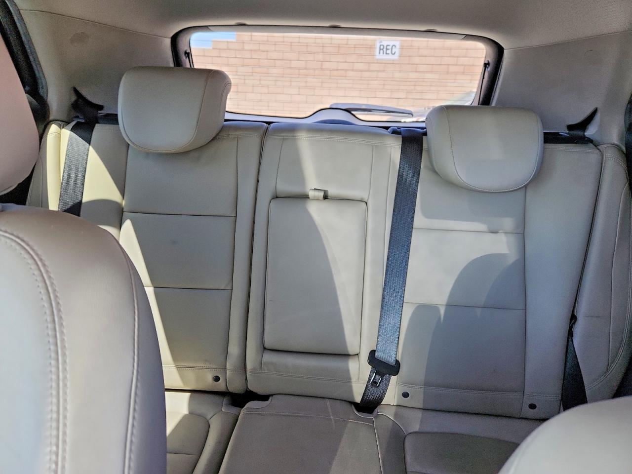 2019 BUICK ENCORE ESSENCE photo 28