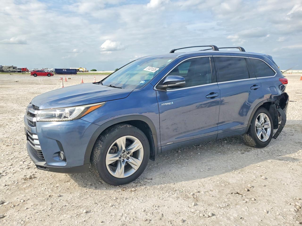 2017 TOYOTA HIGHLANDER HYBRID