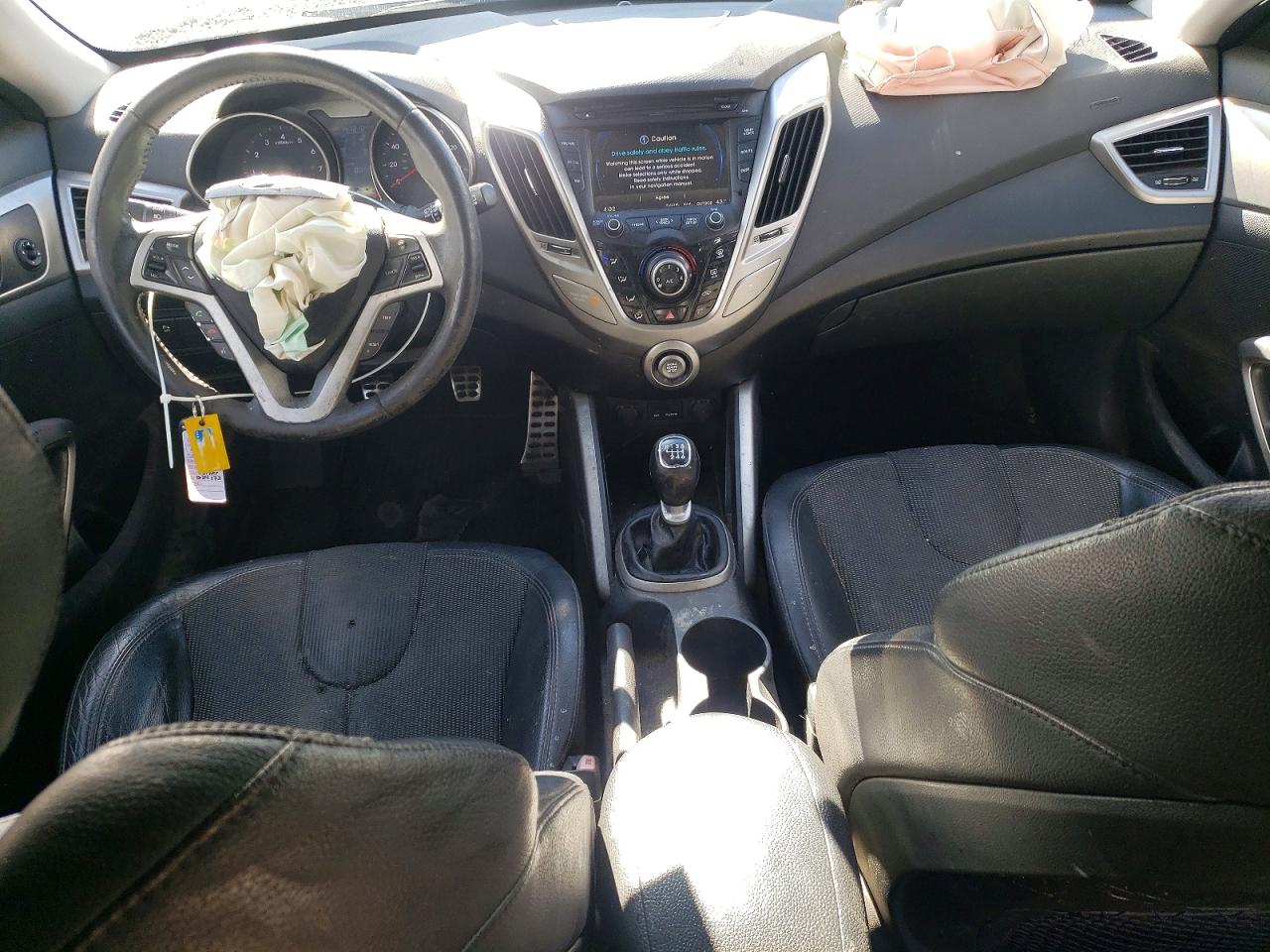 2012 HYUNDAI VELOSTER BASE photo 22