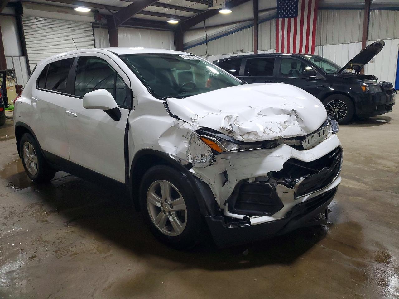2019 CHEVROLET TRAX LS photo 10