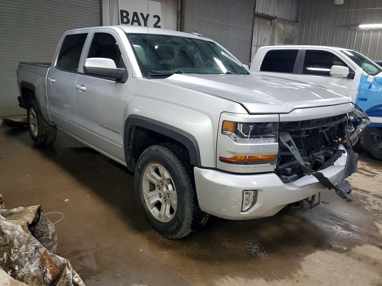 2018 CHEVROLET SILVERADO K1500 LT photo 4