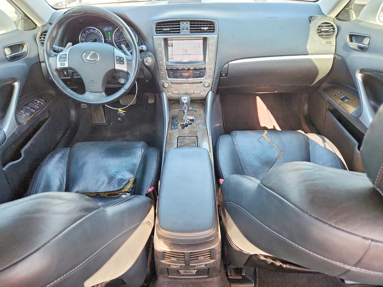 2012 LEXUS IS 250 photo 15