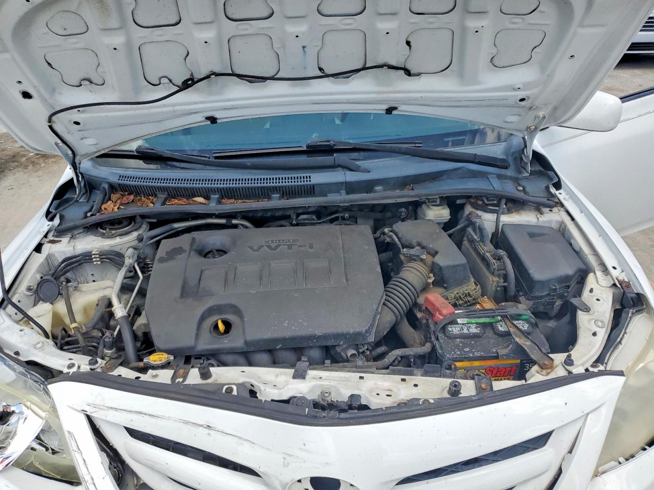 2012 TOYOTA COROLLA L photo 11