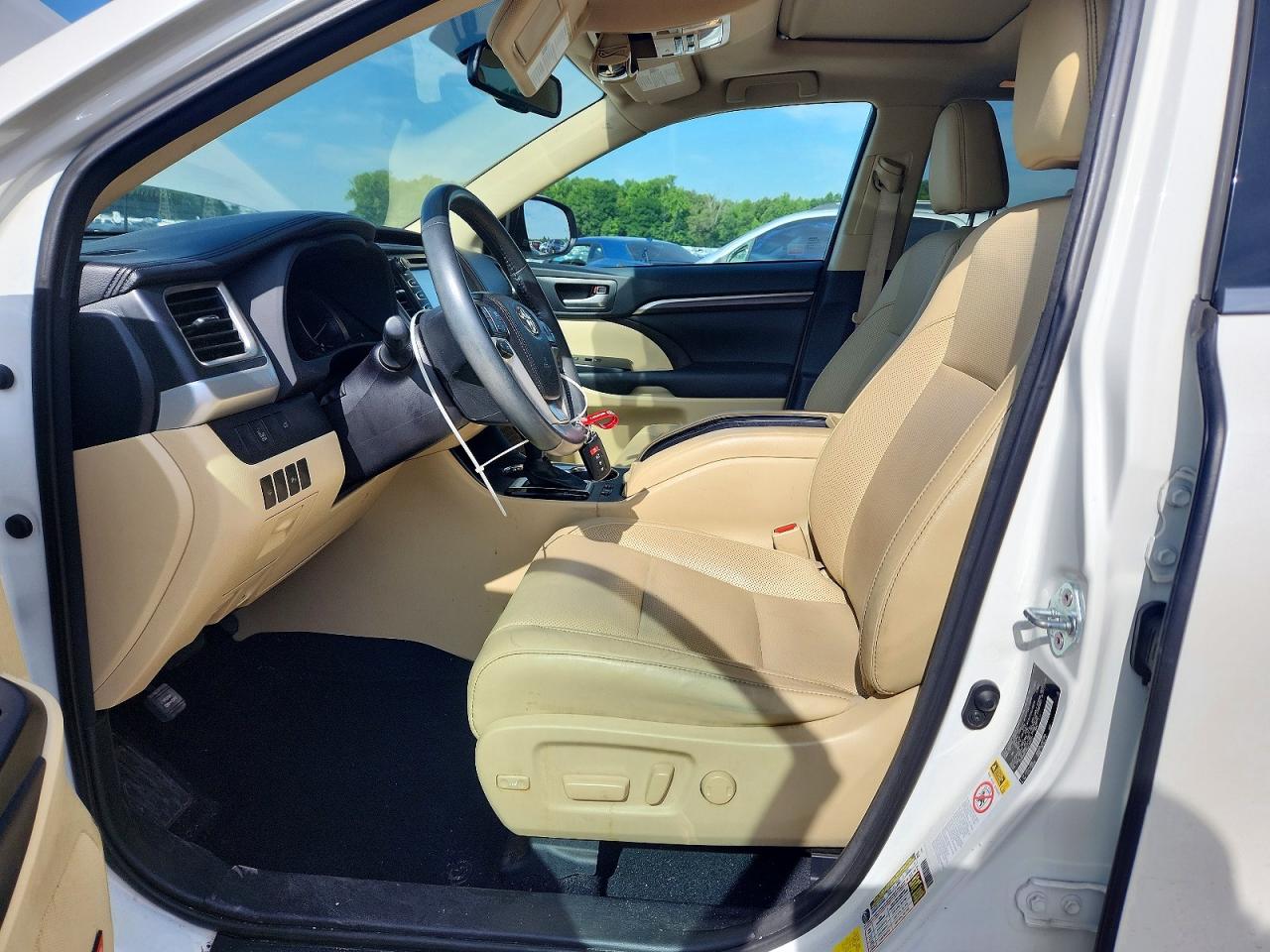 2016 TOYOTA HIGHLANDER LIMITED photo 7