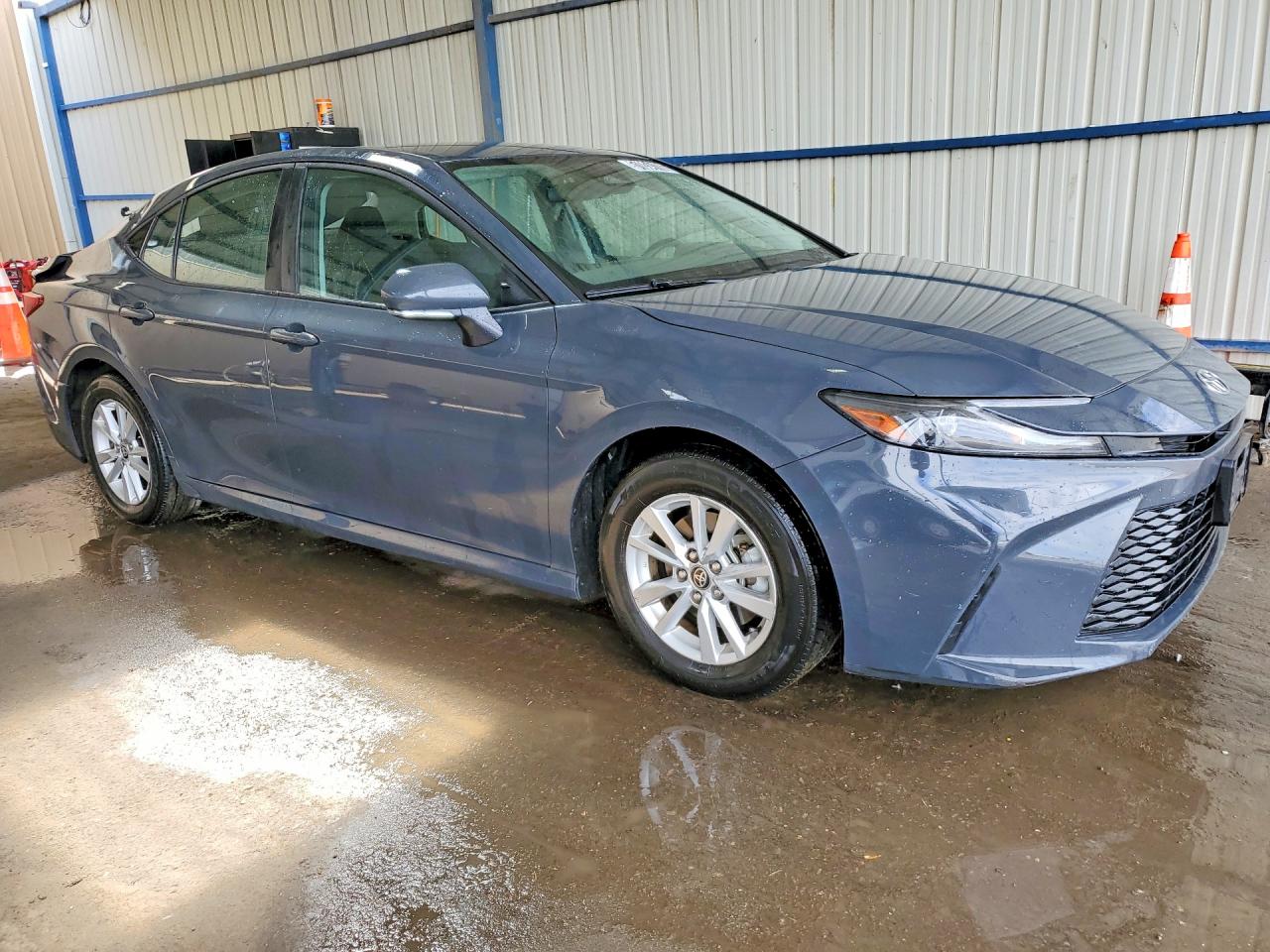 2025 TOYOTA CAMRY LE photo 7