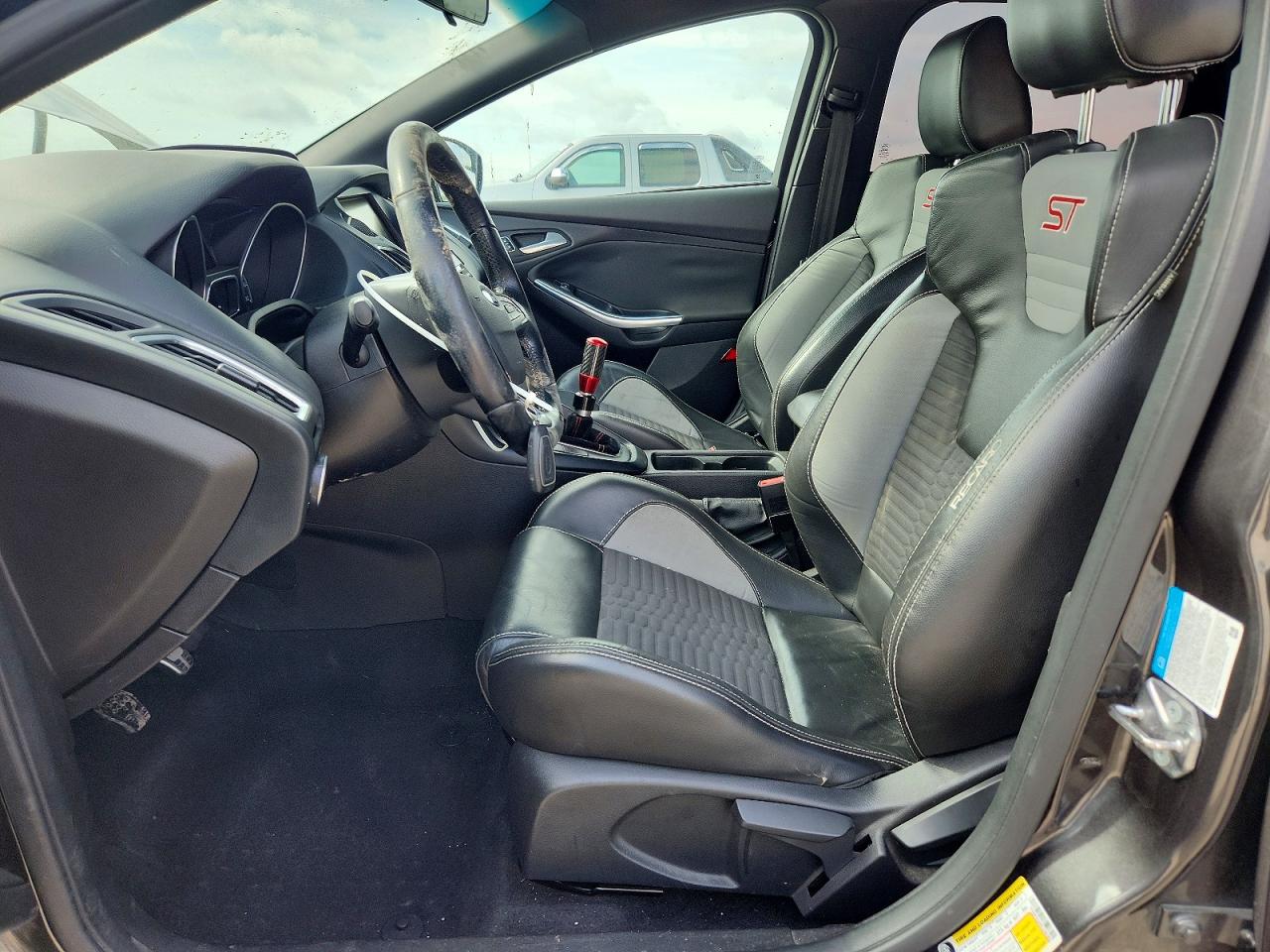 2015 FORD FOCUS ST photo 13