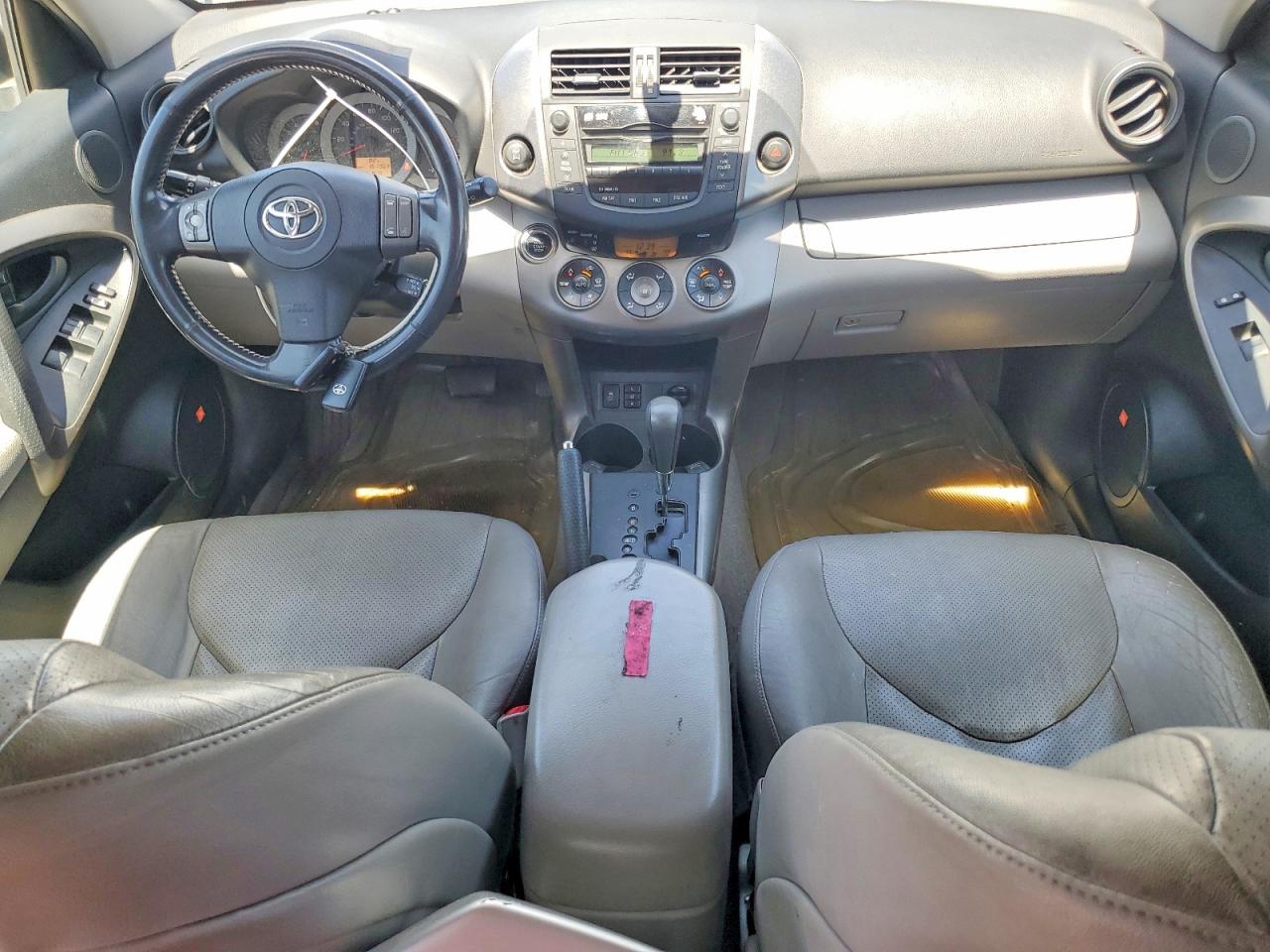 2010 TOYOTA RAV4 LIMITED photo 8