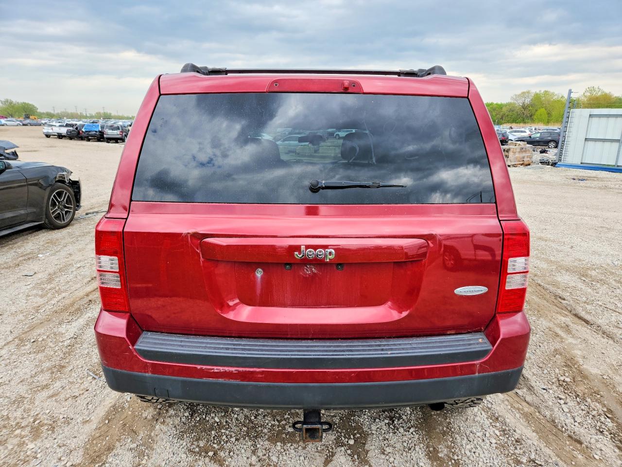 2012 JEEP PATRIOT LATITUDE photo 6
