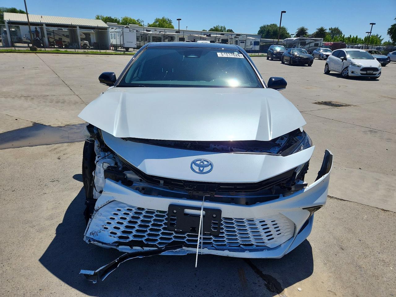 2026 TOYOTA CAMRY XSE photo 9