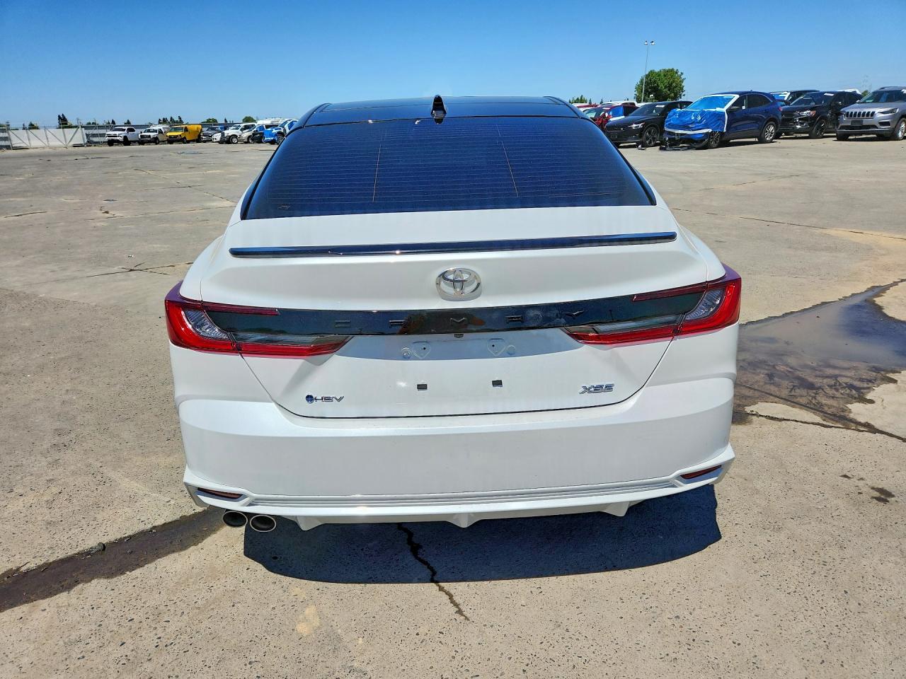 2026 TOYOTA CAMRY XSE photo 11