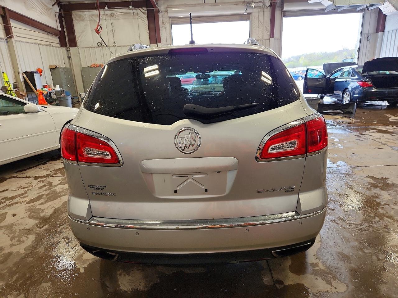 2015 BUICK ENCLAVE photo 11