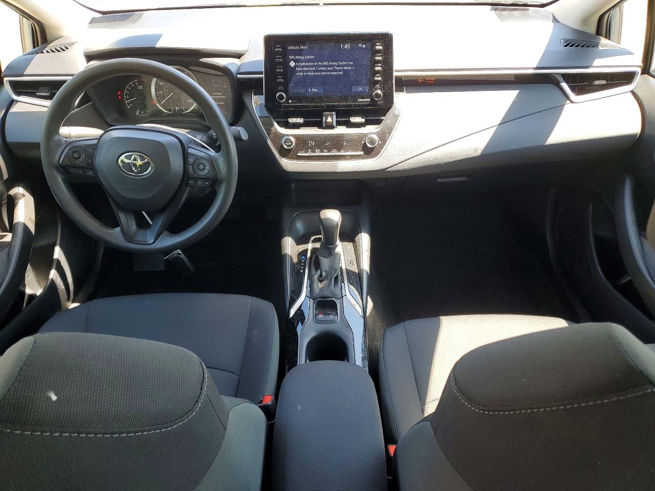 2021 TOYOTA COROLLA LE photo 22
