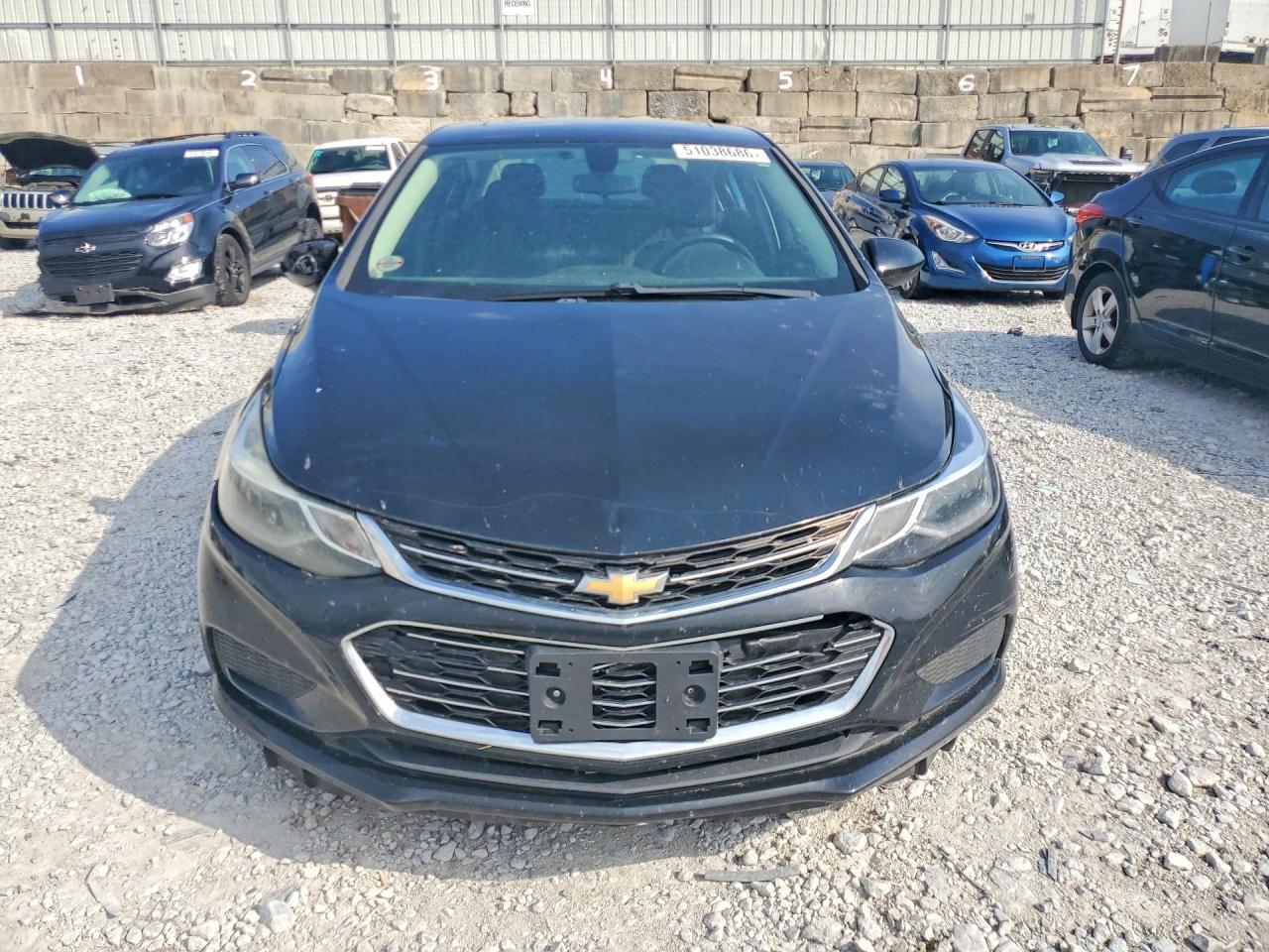 2016 CHEVROLET CRUZE LT photo 9