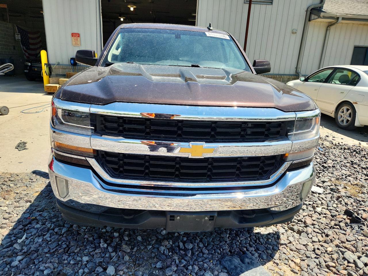2016 CHEVROLET SILVERADO K1500 LT photo 5