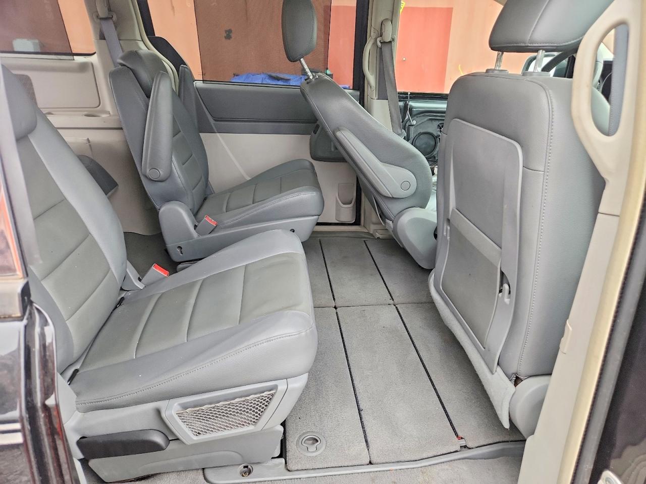 2008 DODGE GRAND CARAVAN SXT photo 31