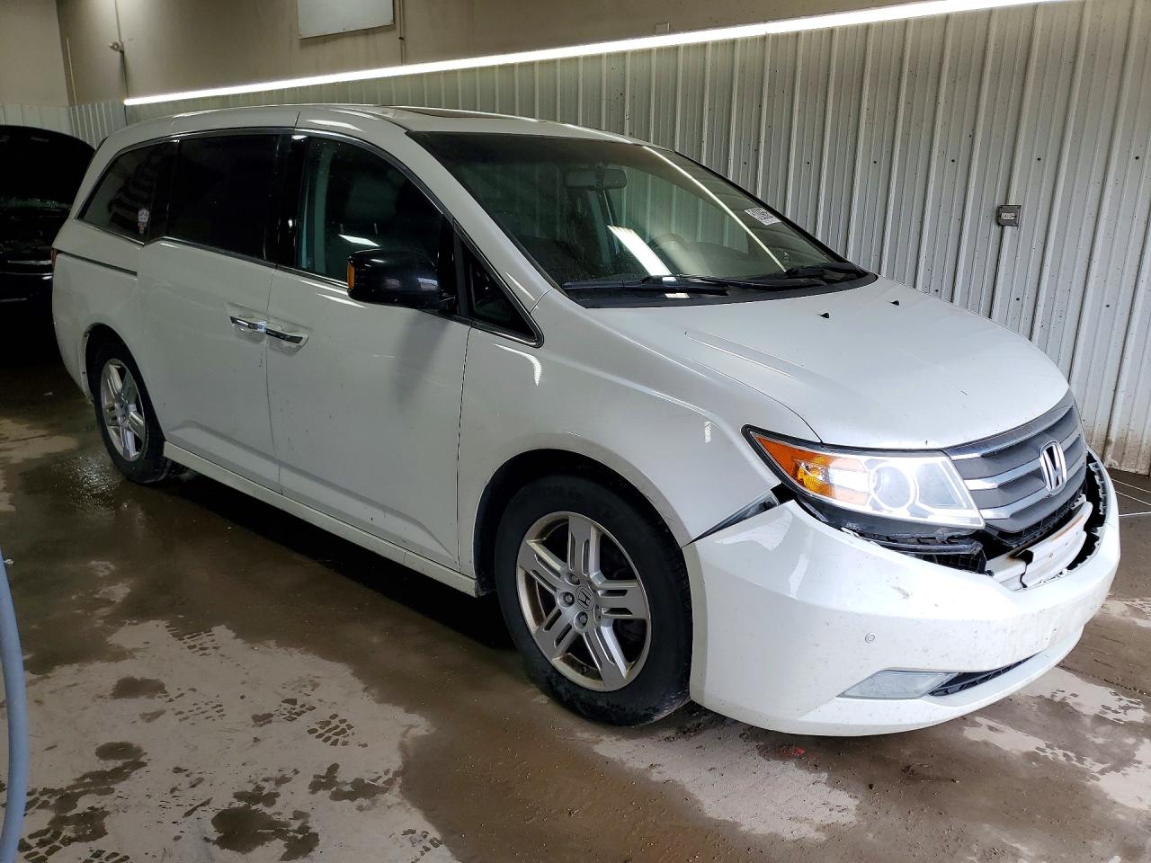 2012 HONDA ODYSSEY TOURING photo 7