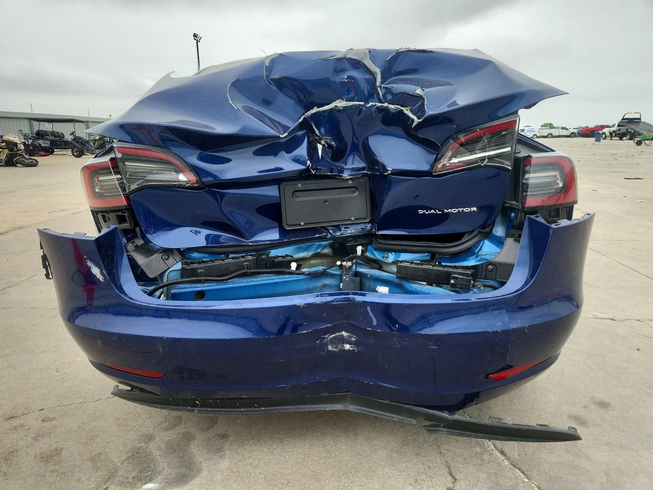 2023 TESLA MODEL 3 photo 6