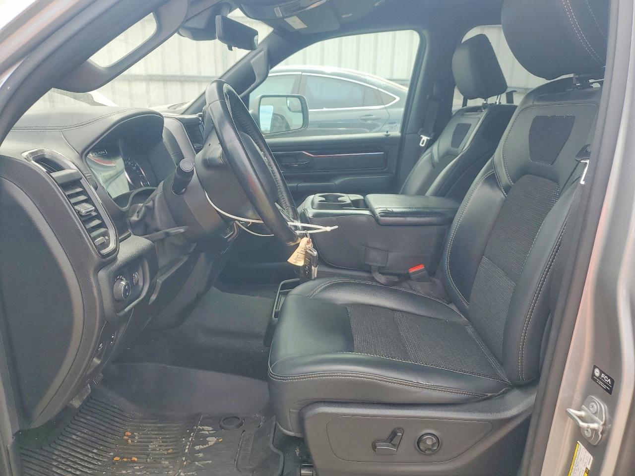 2021 RAM 1500 BIG HORN photo 19