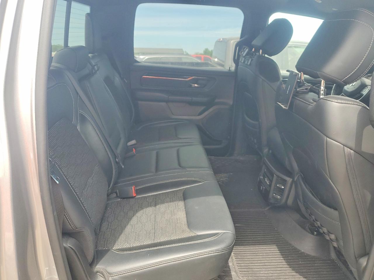 2021 RAM 1500 BIG HORN photo 28