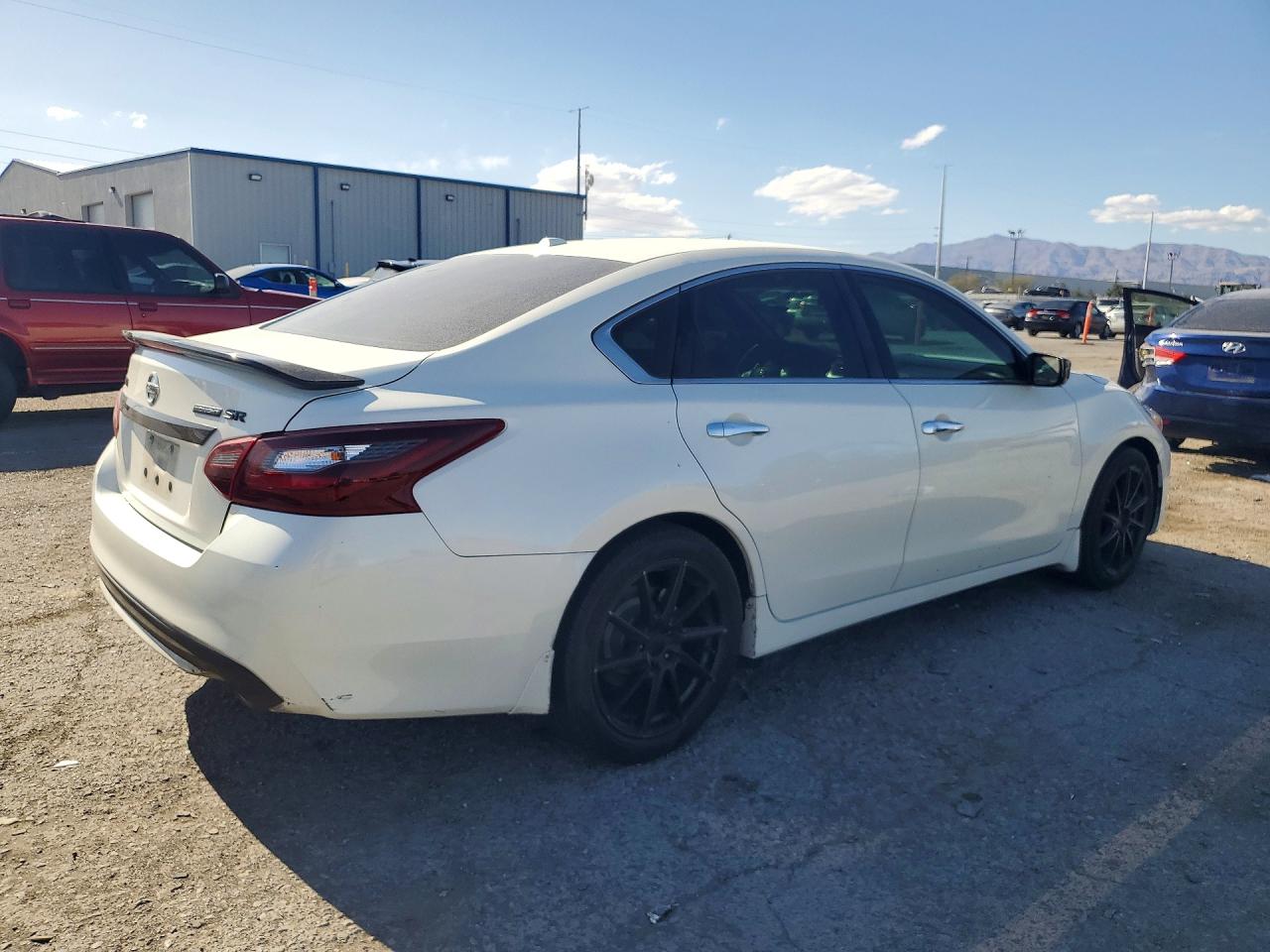 2018 NISSAN ALTIMA 2.5 SR photo 5