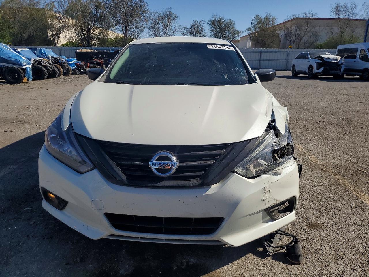 2018 NISSAN ALTIMA 2.5 SR photo 9