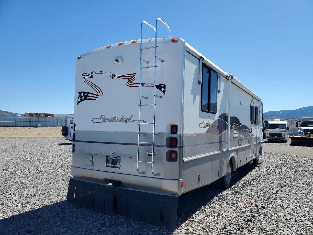 1999 SOUTHWIND RV photo 7