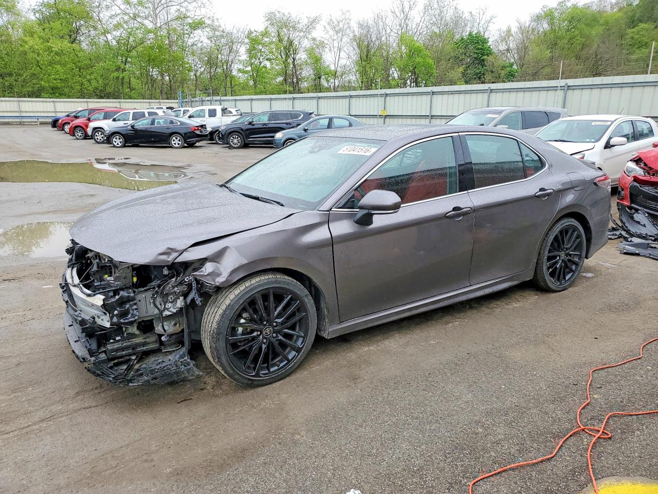 2024 TOYOTA CAMRY