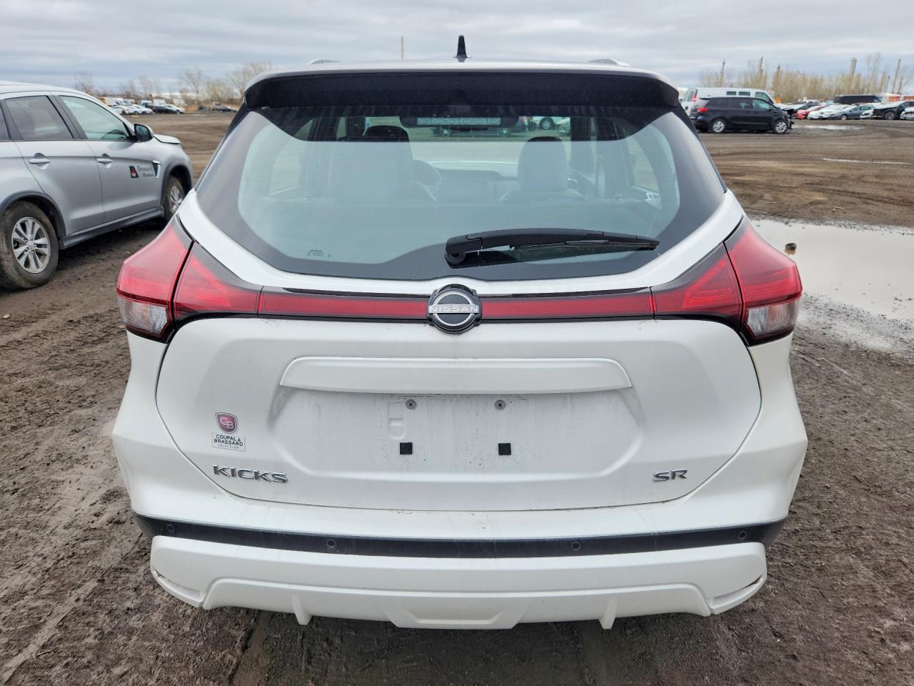 2023 NISSAN KICKS SR photo 16