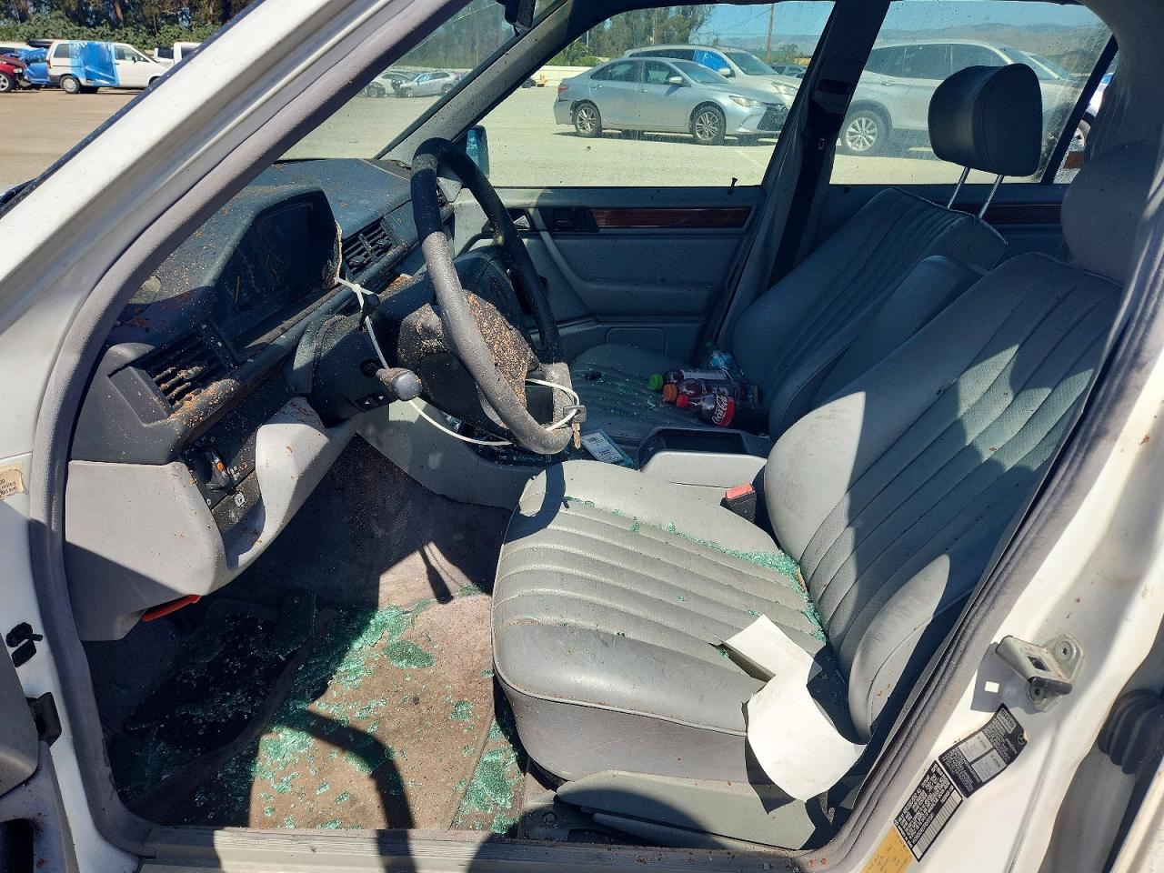1993 MERCEDES-BENZ 300 D photo 19