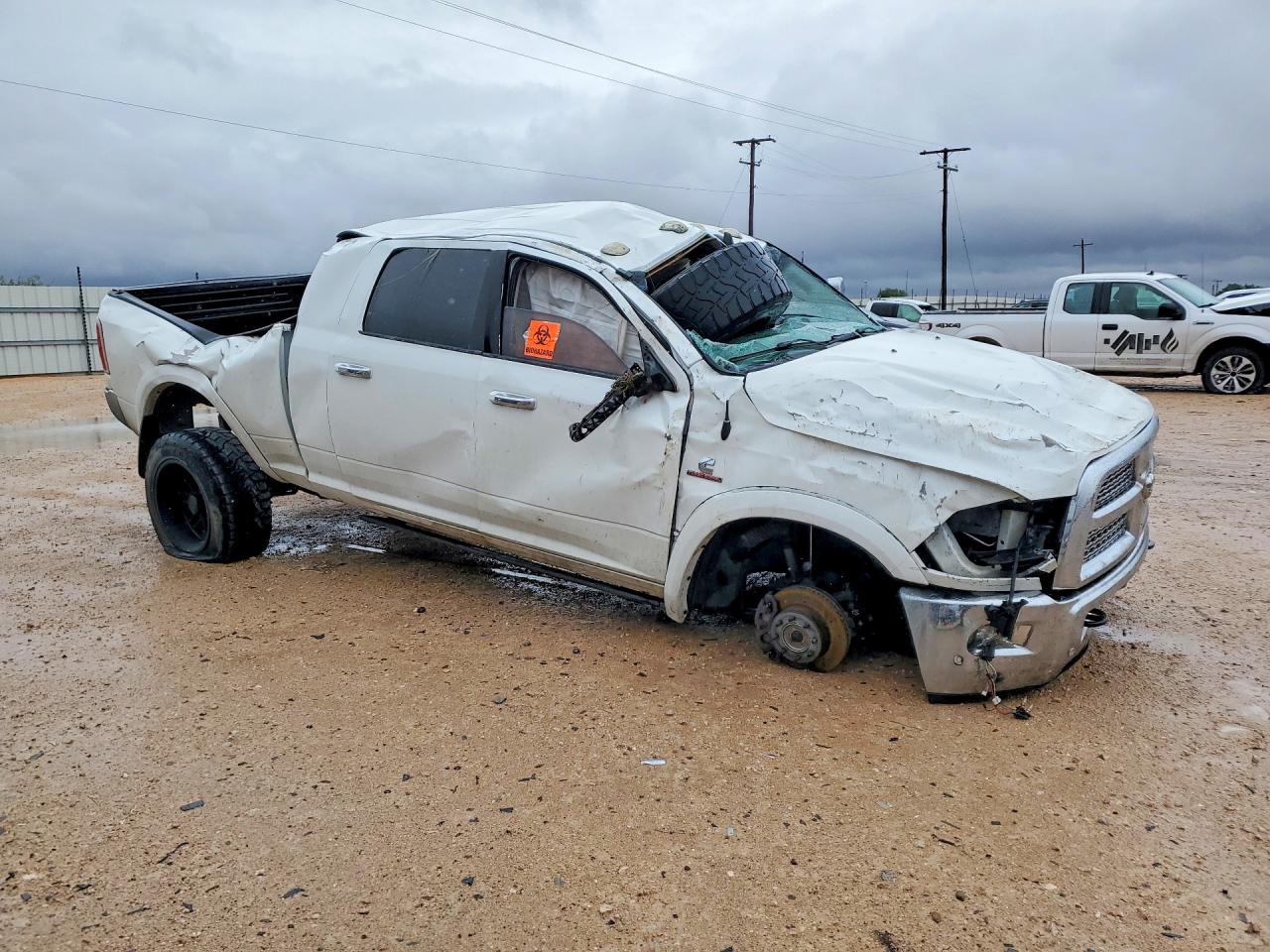 2016 RAM 2500 LARAMIE photo 7