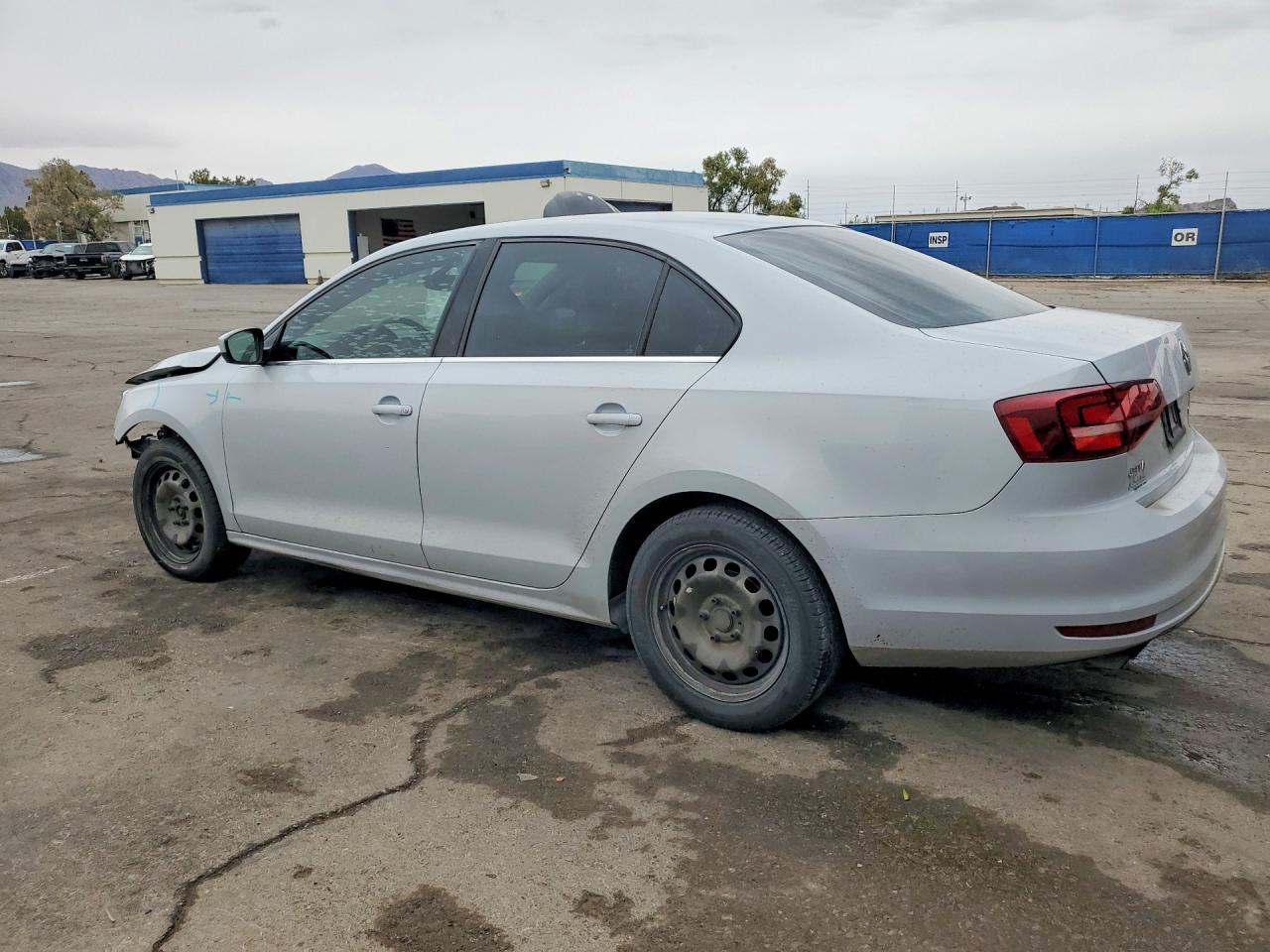 2017 VOLKSWAGEN JETTA S photo 3