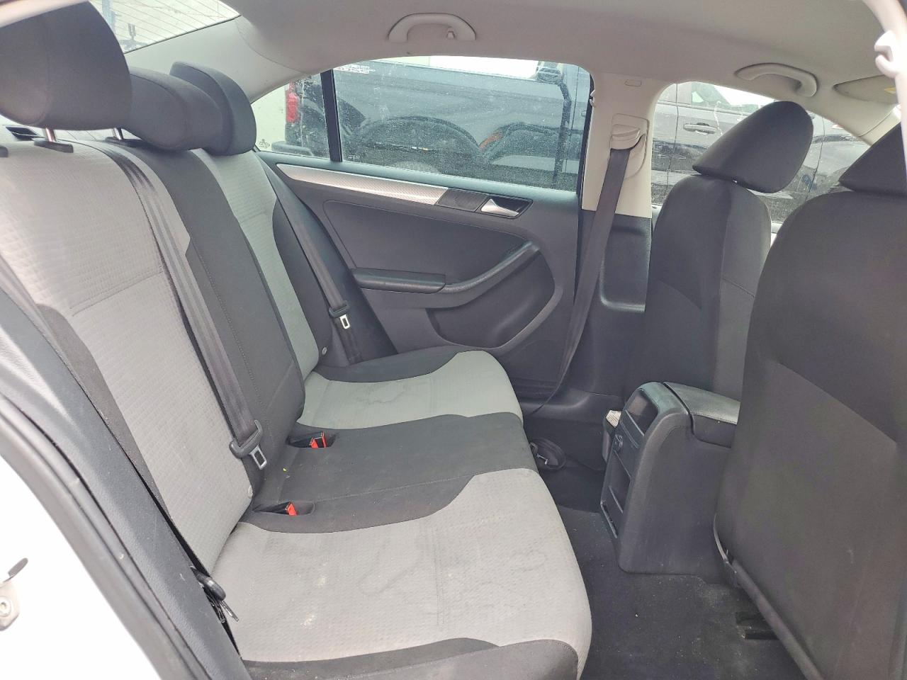 2017 VOLKSWAGEN JETTA S photo 19