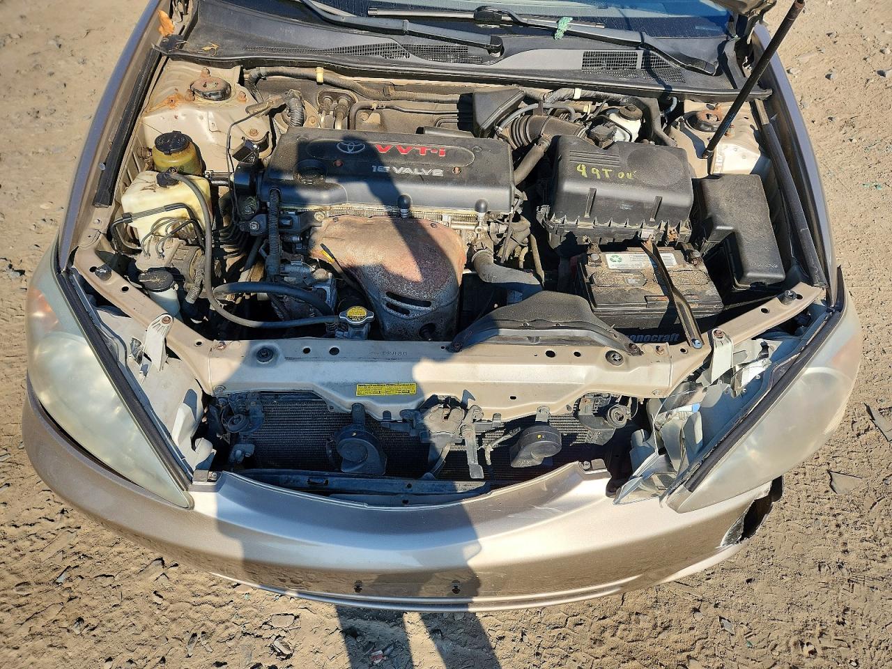 2002 TOYOTA CAMRY XLE photo 21