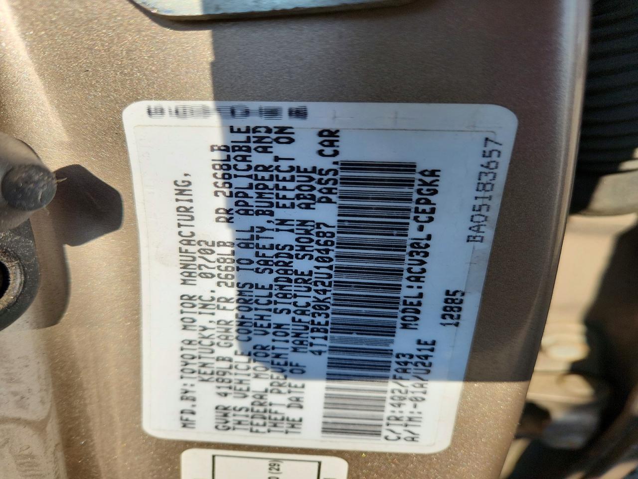2002 TOYOTA CAMRY XLE photo 23