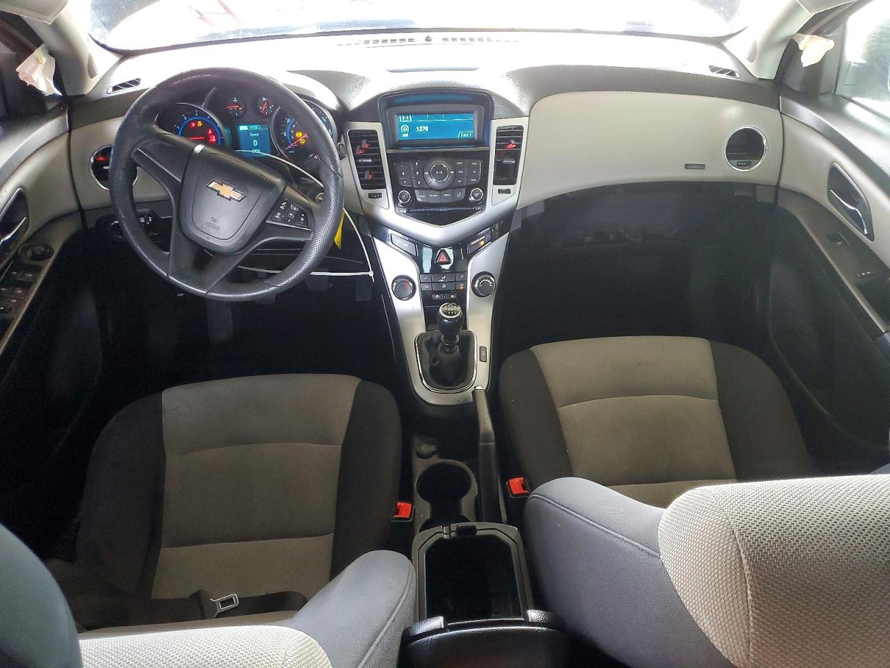 2016 CHEVROLET CRUZE LIMITED LS photo 15