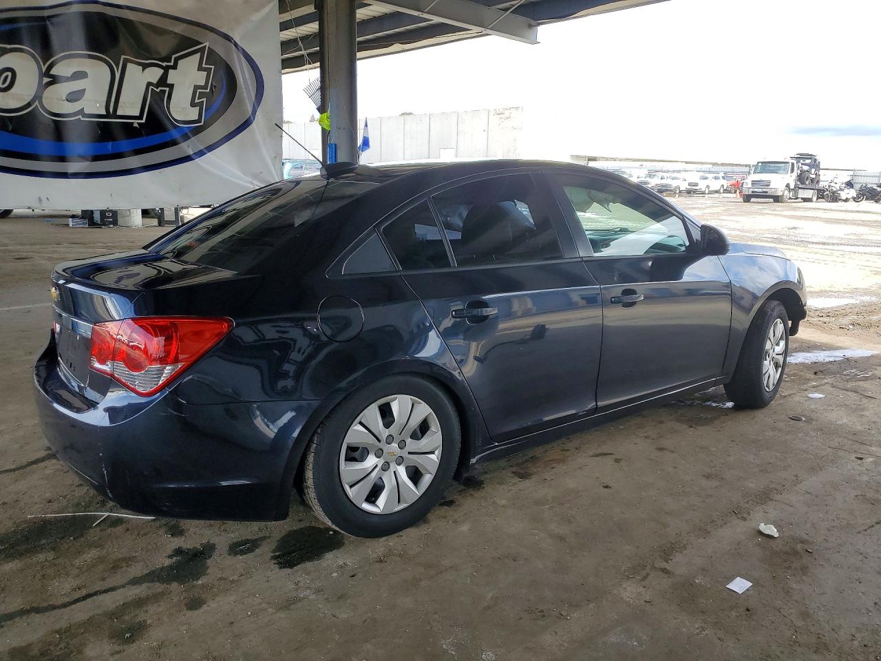 2016 CHEVROLET CRUZE LIMITED LS photo 5