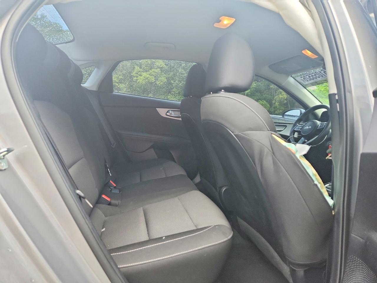 2023 KIA FORTE LXS photo 28