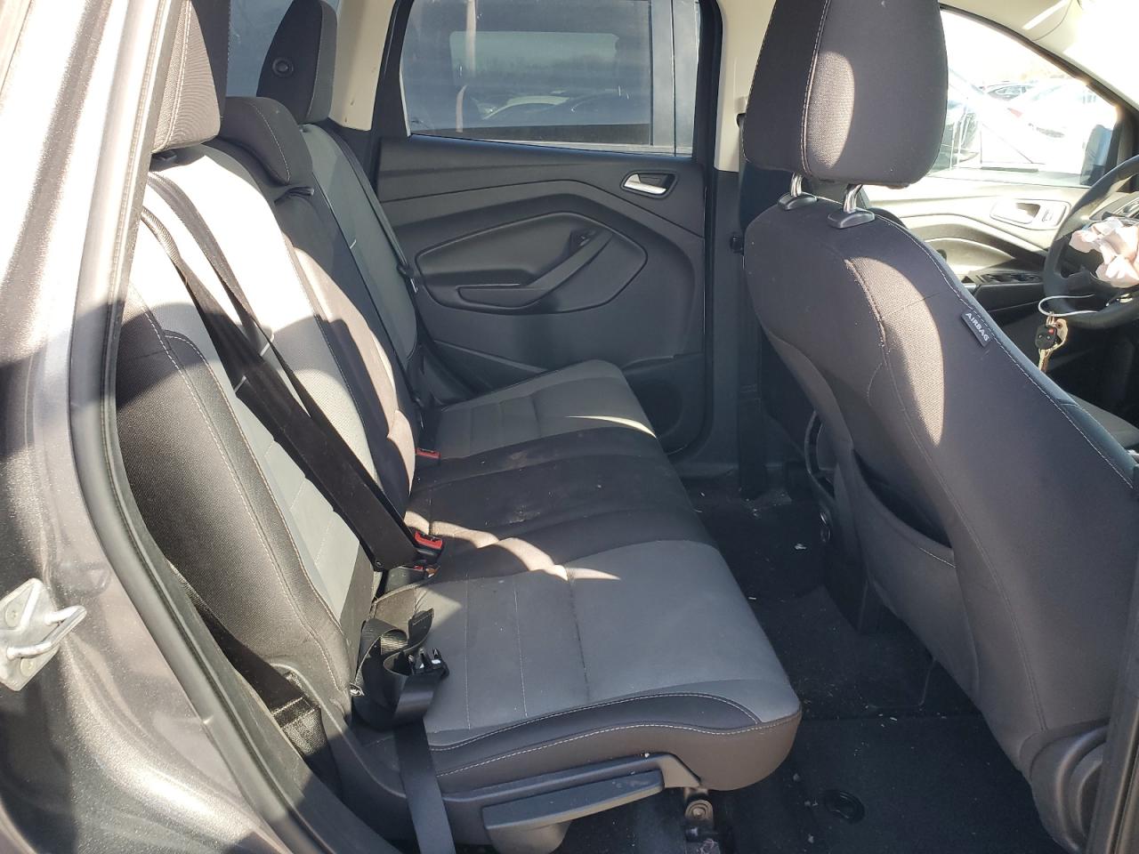 2014 FORD ESCAPE SE photo 21